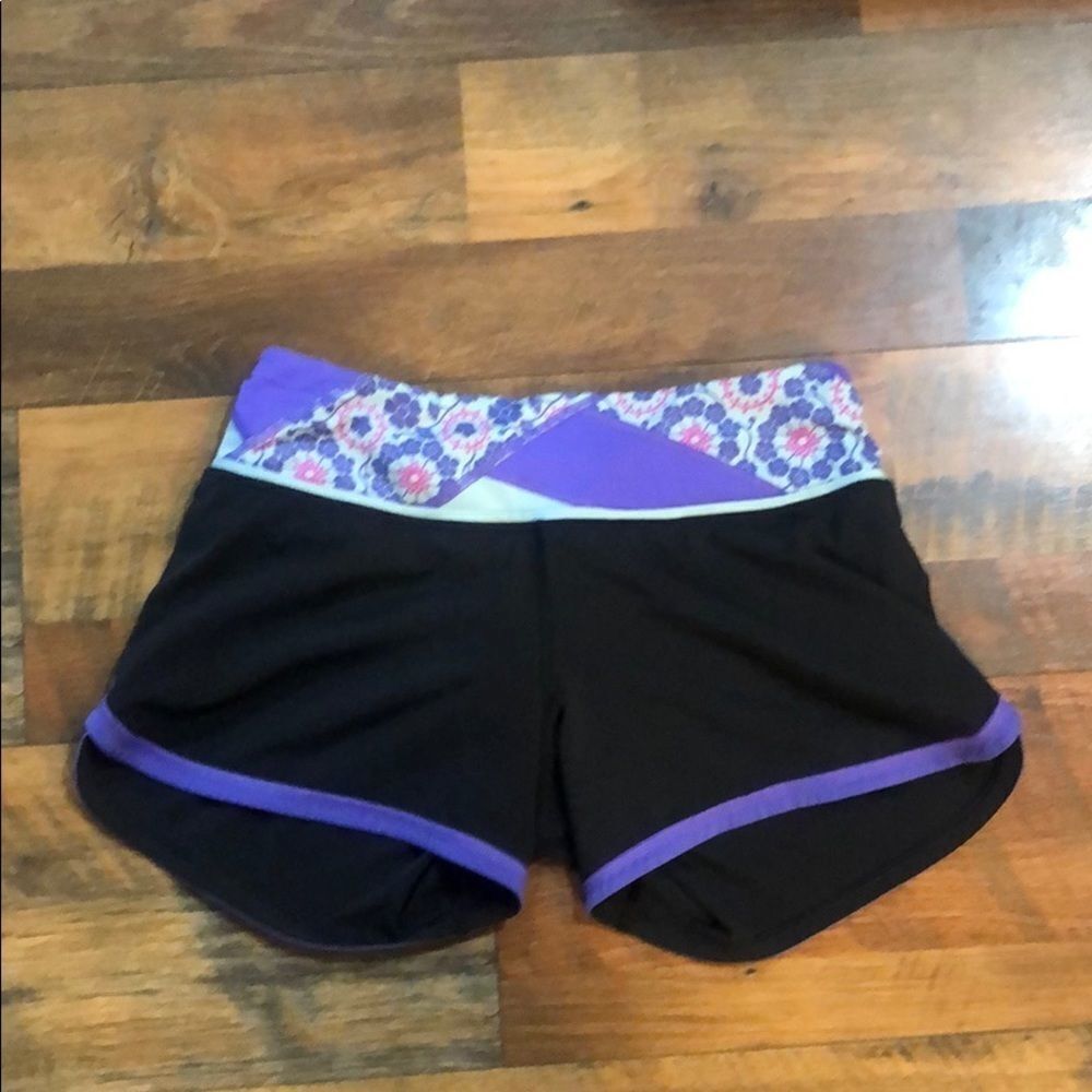 Lululemonshorts 4(3082)